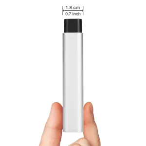 Just Mobile aluCharge ultradünnes USB-Ladegerät, aufrecht stehend mit Angabe einer Dicke von 1,8 cm