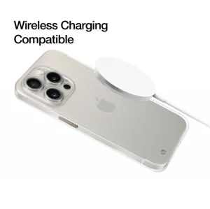 JustMobile TENC Slim Fit transparente Hülle für das iPhone 15 Pro Max mit kabellosem Ladepuck auf der Rückseite