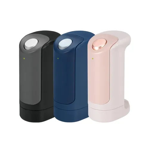Accessoire déclencheur à distance portable Just Mobile Shutter Grip présenté en noir, bleu et or rose sur fond blanc